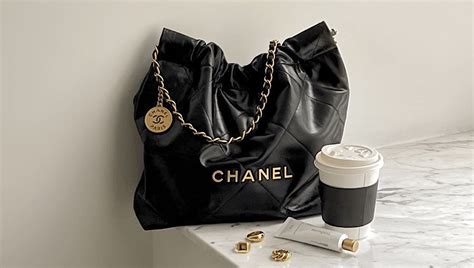 new chanel sac divers price|Chanel 22 inch bag.